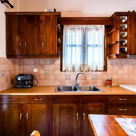 Apartment Stone - Comfy Mountain Getaway *