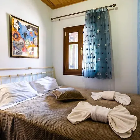 Stone - Comfy Mountain Getaway