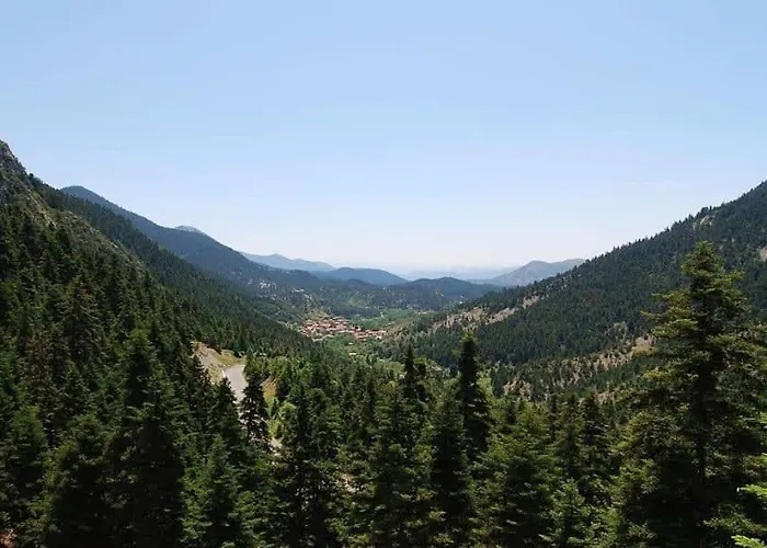 Apartment Stone - Comfy Mountain Getaway Stemnitsa