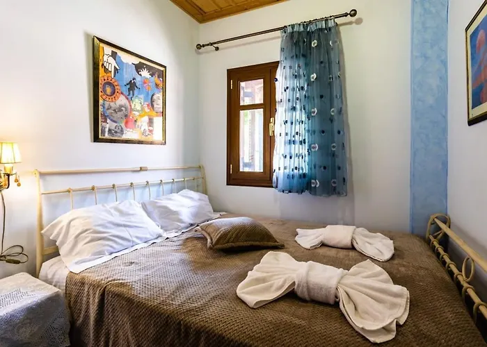 Stone - Comfy Mountain Getaway