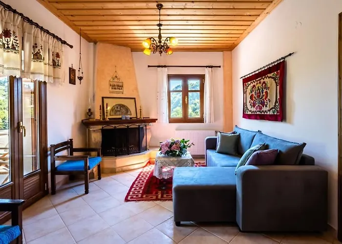 Apartment Stone - Comfy Mountain Getaway Stemnitsa